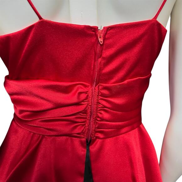 Vintage JCPenney Red Peplum Top Rhinestone Bow Detail Size 11 12 - Picture 8 of 16